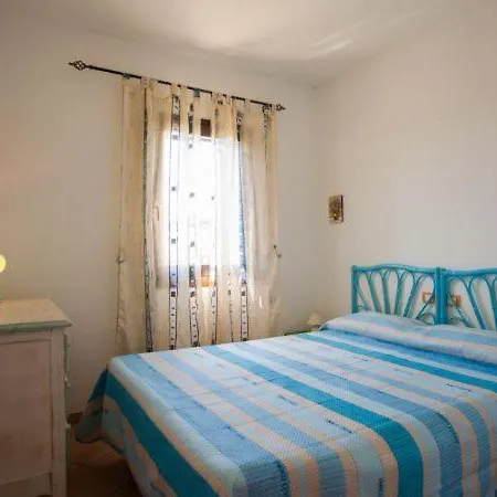 Pittulongu Sleeps 4 Pool *